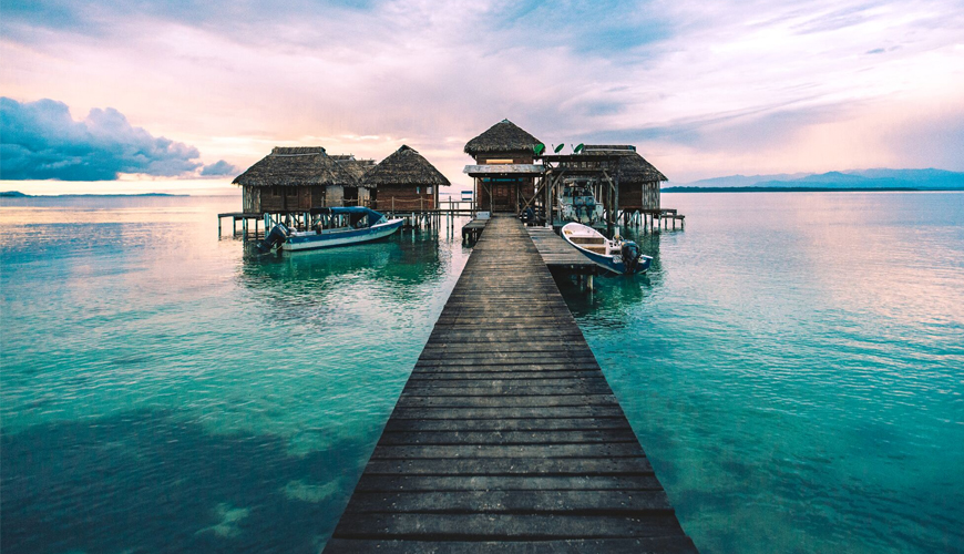 Stay here on a Tailor-made tour with Tucan Travel