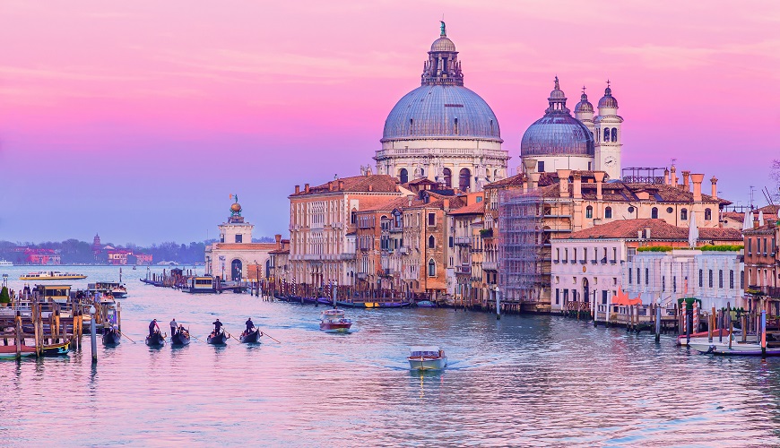 Best winter holiday destinations in Europe-Italy-Venice in winter