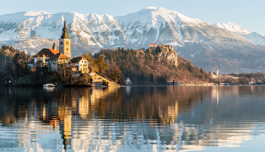 Best winter holiday destinations in Europe-Slovenia-Lake Bled in winter