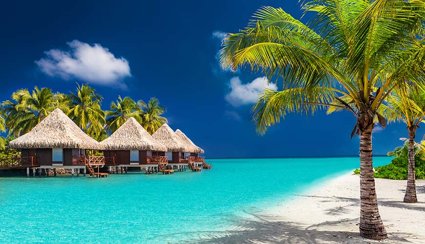 Beach overlooking bungalows on a Sri Lanka and the Maldives tour