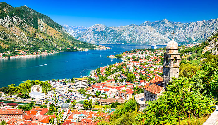 Overlooking Kotor on a sunny day with view onto the mountains, make reducing stress a New Year's Resolution
