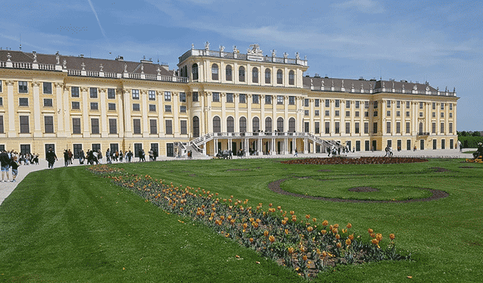 View of Castle Schonbrunn in Vienna, Austria