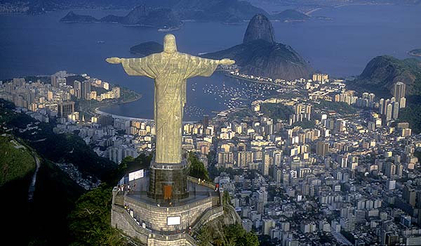 budgeting for attractions in brazil cost of christ the redeemer statue in rio