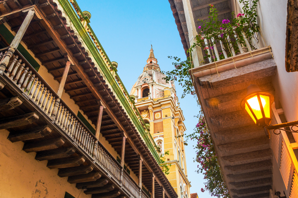 Discover the 8 reasons that you should visit Colombia right now
