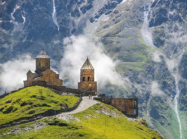 Best time to go trekking in Georgia the best time for hiking svaneti in georgia
