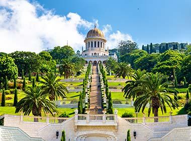 shrine of the bab and bahai gardens at the bahai world center in haifa israel