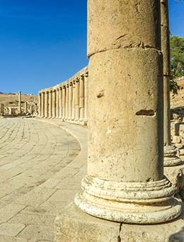 roman amphitheatre ruins in jerash jordan