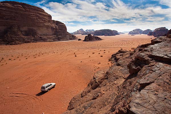best time for visiting deserts jordan