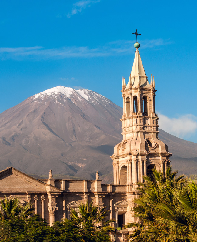 El Misti from Plaza de Armas Discover Arequipa and its rugged surroundings