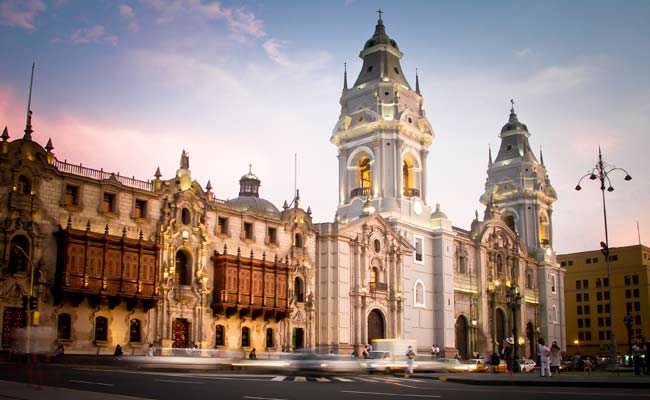 holiday tour group in lima visit the plaza de armas which is just the tip of the iceberg when it comes to exploring lima's city