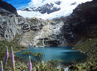 Visit Laguna 69 on an adventure tour Laguna 69 holiday trip in peru visit on vacation lake 69 glacier mountains hike in peru