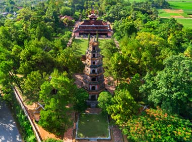 The Thien Mu Pagoda is one of the ancient pagoda in Hue city