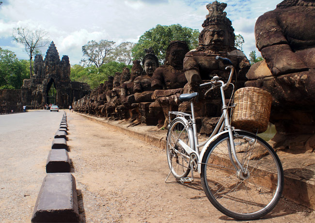 Transport in Siem Reap Explore Siem Reap by tuk-tuk, taxi or bike