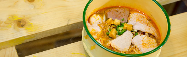 Sample Cambodia's favourite noodle soup dish, kuy teav