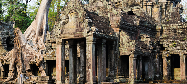 Preah Khan is served as a shrine both to hindu's and buddhists