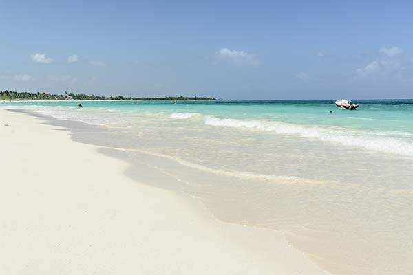 Xpu-Ha Beach white sand secluded beach and clear blue water at xpu-ha beach mexico
