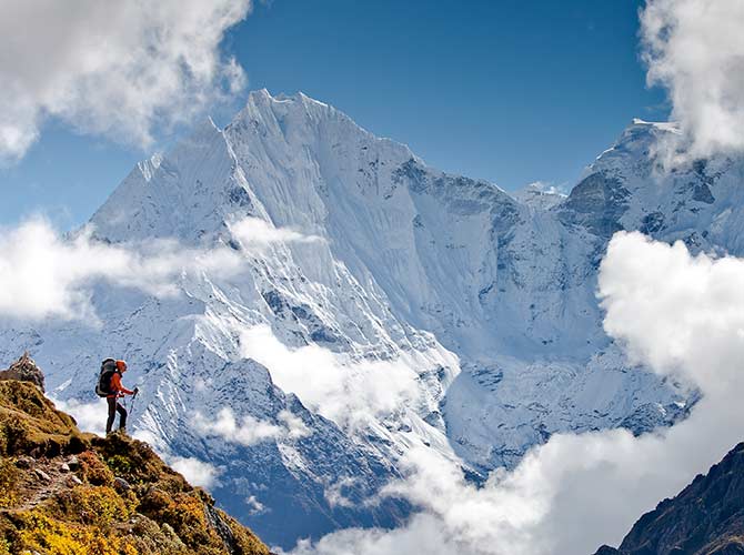 Solo traveller climbing mount everest in nepal asia
