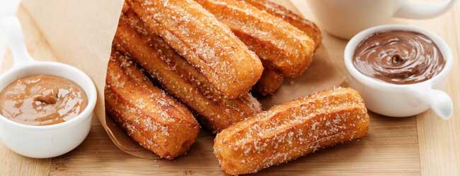 churros are a dangerous delight and can be so moorish and hard to say no, i recommend having some chocolate dip to go along side having this desert