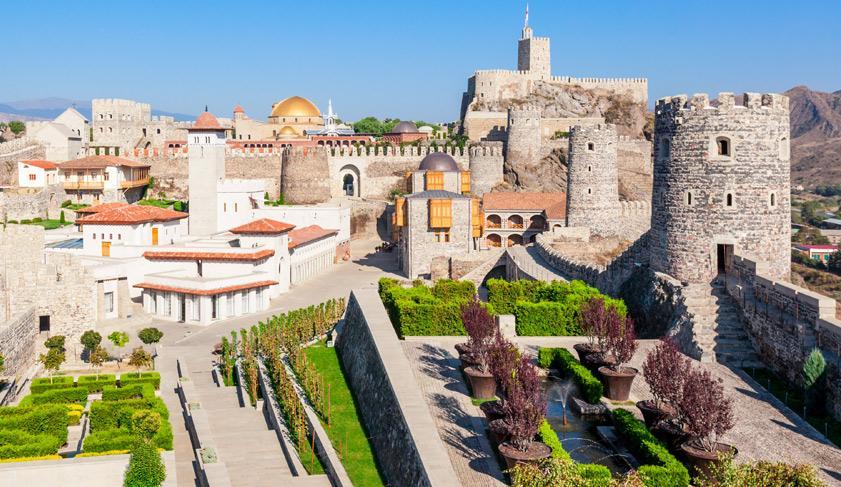 Rabati Fortress is a medieval castle complex in Akhaltsikhe Rabati Fortress is a medieval castle complex in Akhaltsikhe