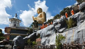 Gold Buddha Temple, Sri Lanka